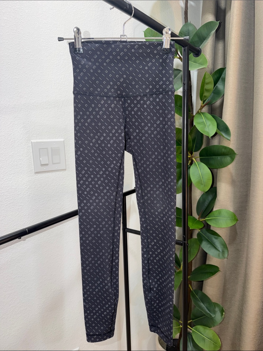 lululemon athletica Black High-Rise Logo-Print Leggings